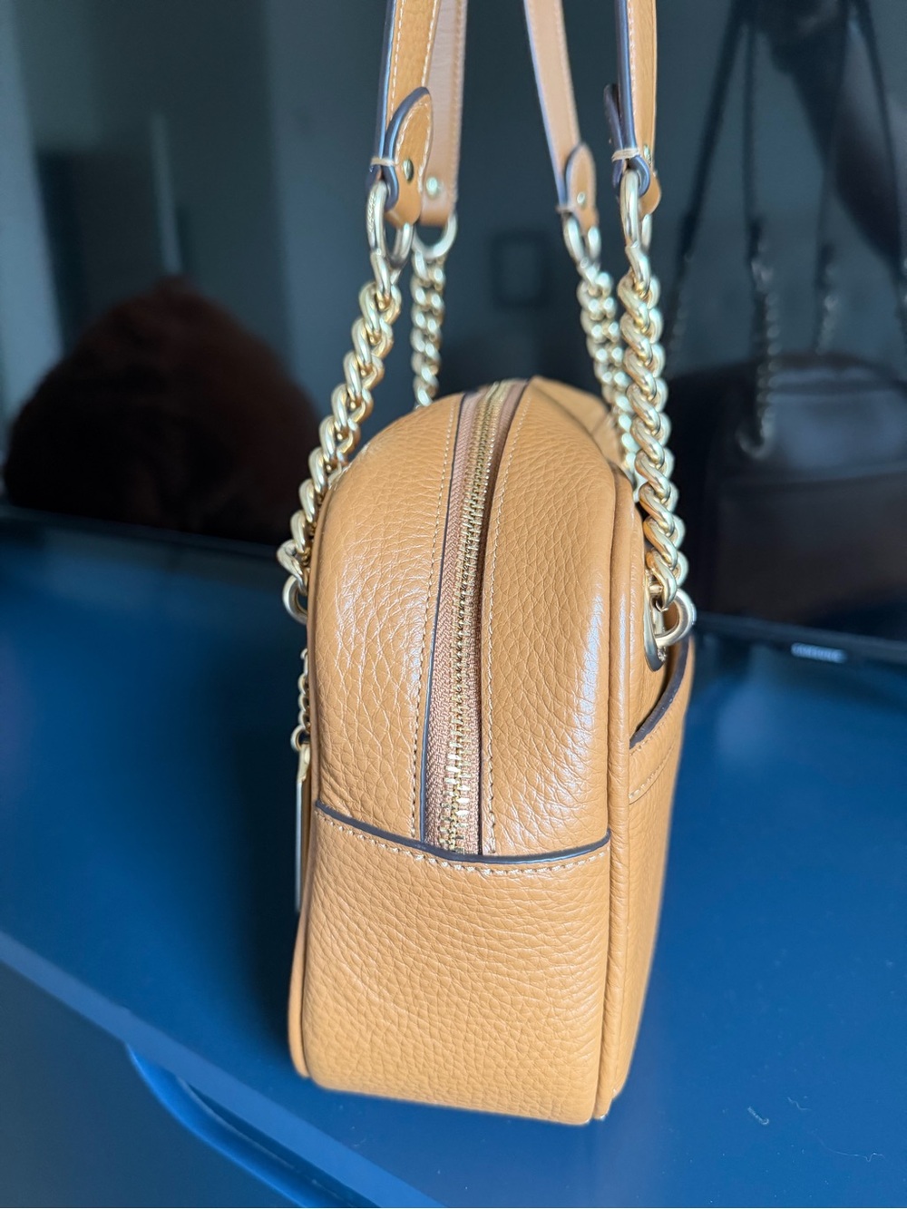 COACH: Cammie Chain Shoulder Bag - Picture 7 of 17